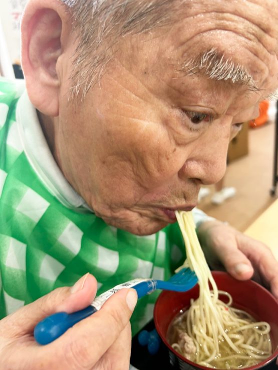 ハウス・ウィン清瀬のみなさんとコラボラーメン
